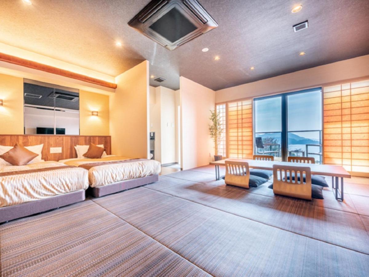 Livemax Resort Miyahama Ocean View Хацукаити Экстерьер фото