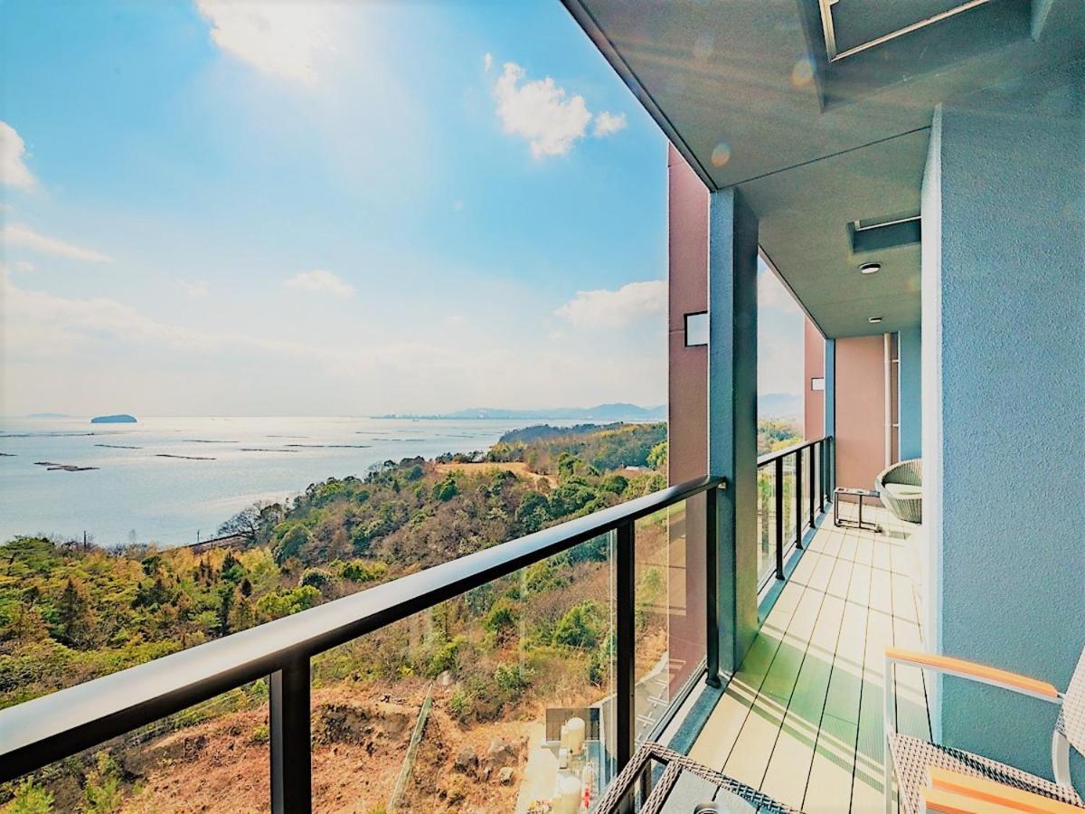 Livemax Resort Miyahama Ocean View Хацукаити Экстерьер фото